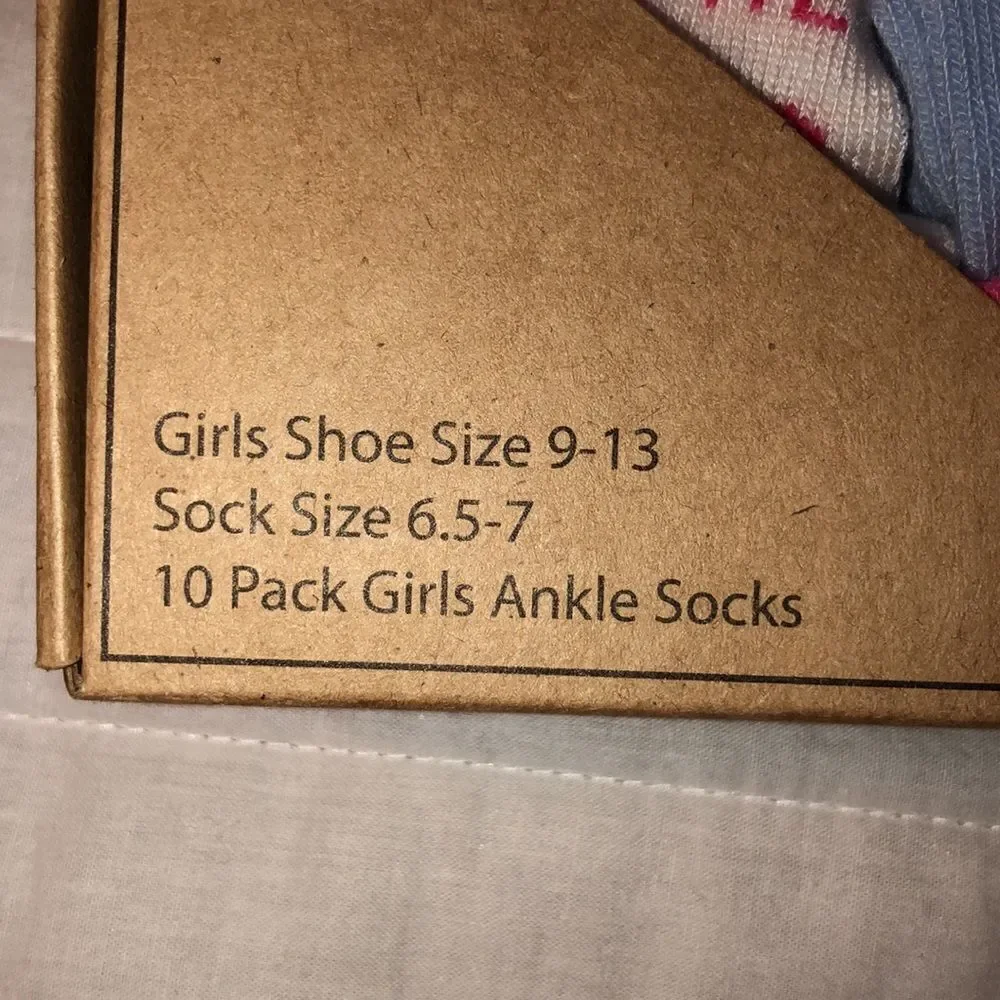 Rae Dunn socks ankle pack of 10 love theme girls shoe size 9-13/6.5-7